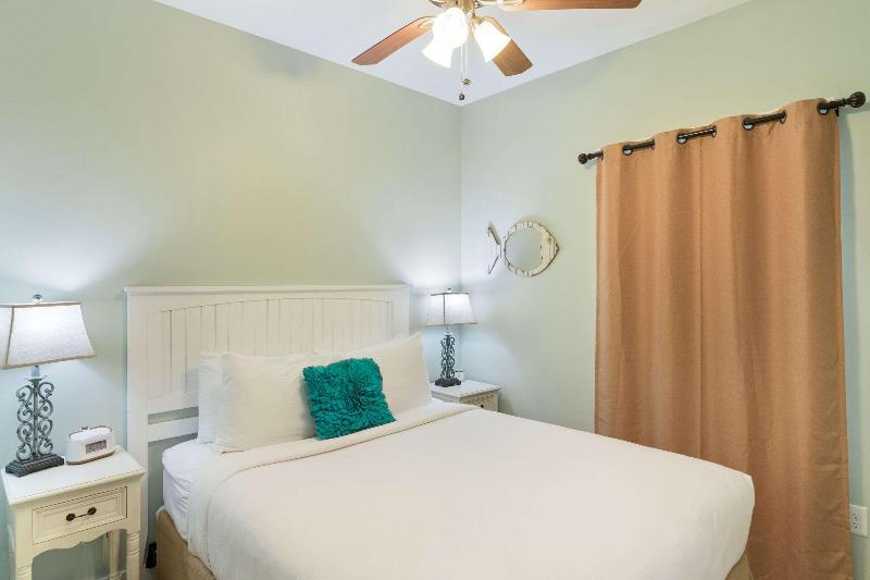The Port Inn and Cottages, Ascend Hotel Collection image