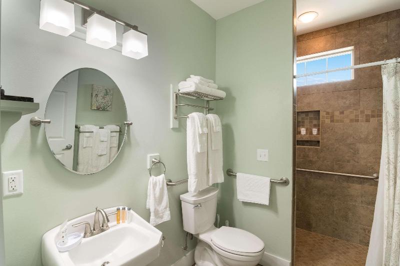 The Port Inn and Cottages, Ascend Hotel Collection image