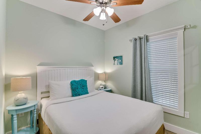 The Port Inn and Cottages, Ascend Hotel Collection image
