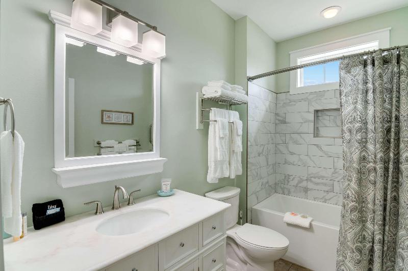 The Port Inn and Cottages, Ascend Hotel Collection image