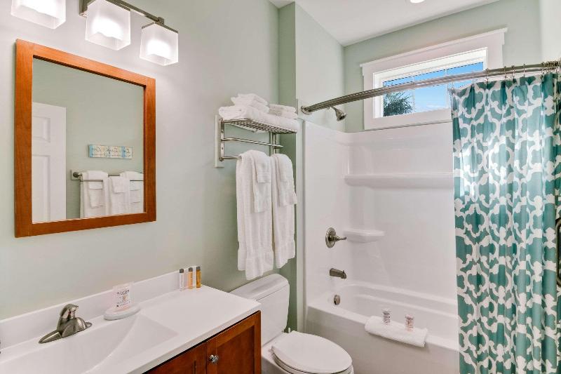 The Port Inn and Cottages, Ascend Hotel Collection image