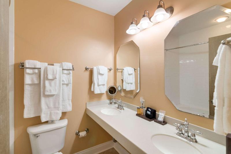 The Port Inn and Cottages, Ascend Hotel Collection image