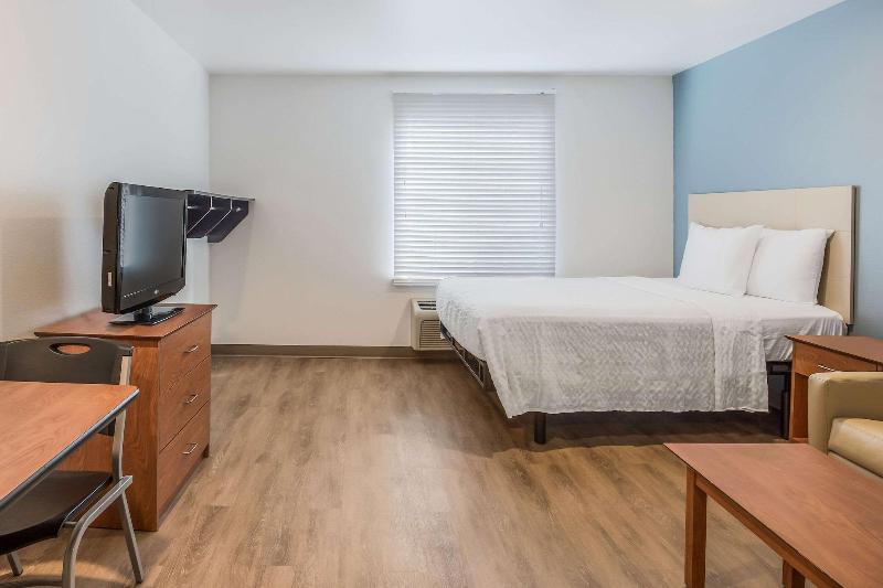 Woodspring Suites Tallahassee Northwest image
