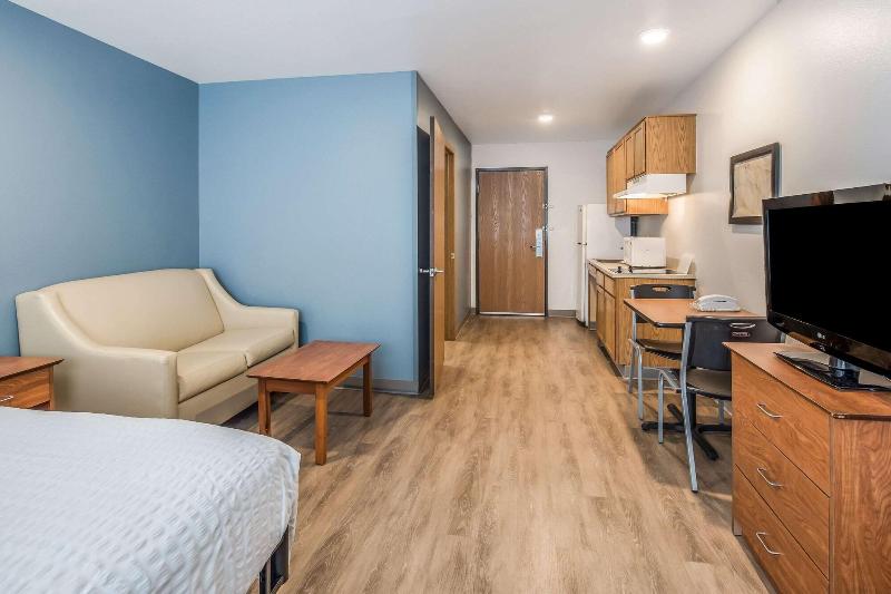 Woodspring Suites Tallahassee Northwest image