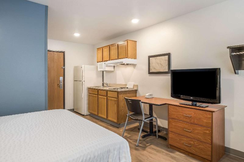 Woodspring Suites Tallahassee Northwest image