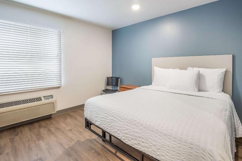 Woodspring Suites Tallahassee Northwest image