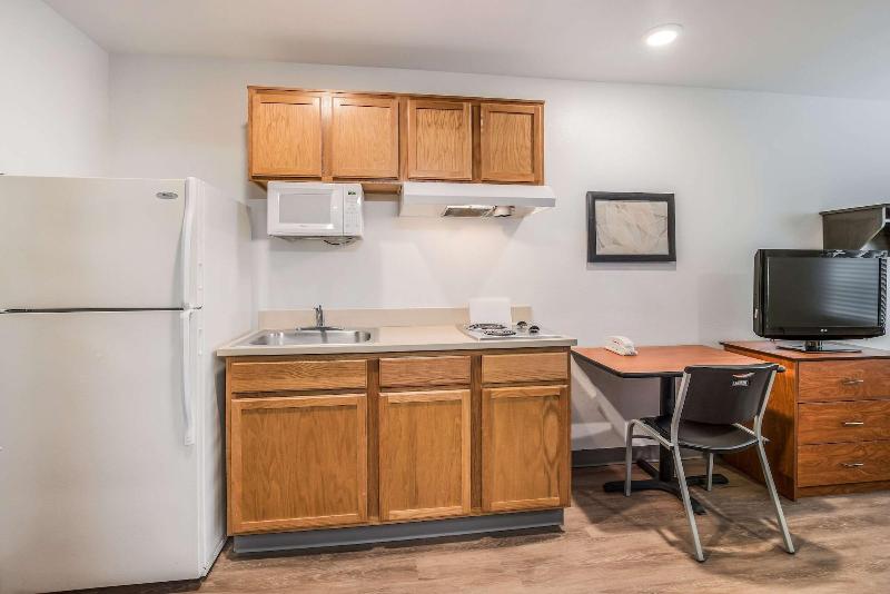 Woodspring Suites Tallahassee Northwest image