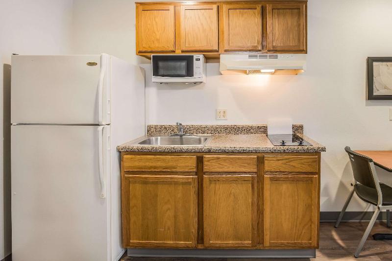 Woodspring Suites Tallahassee Northwest image