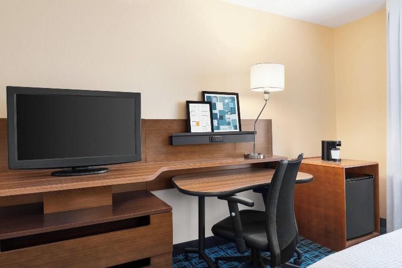 Fairfield Inn By Marriott Deptford image