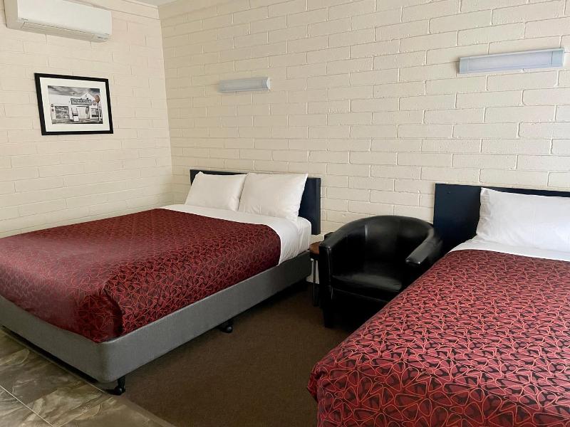 Central Highlands Motor Inn image