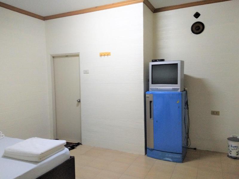 Happy Home Resort image