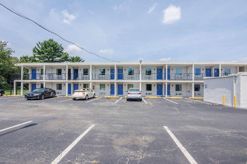 Motel 6 Glassboro, NJ - Rowan University image