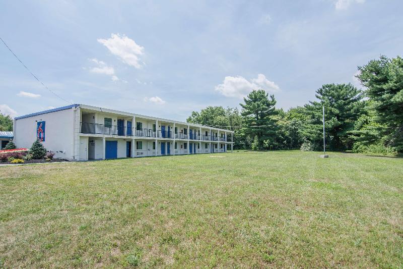 Motel 6 Glassboro, NJ - Rowan University image