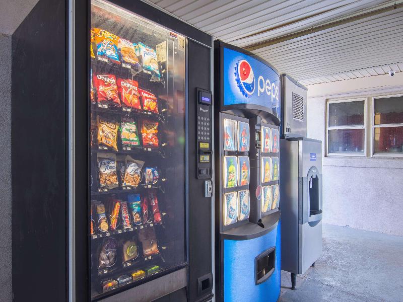 Motel 6 Glassboro, NJ - Rowan University image
