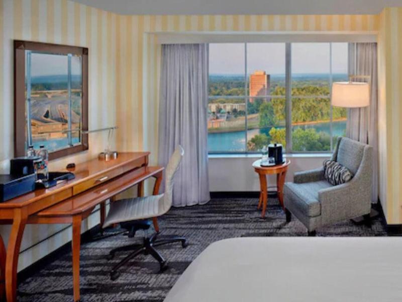 Marriott Hartford Downtown image
