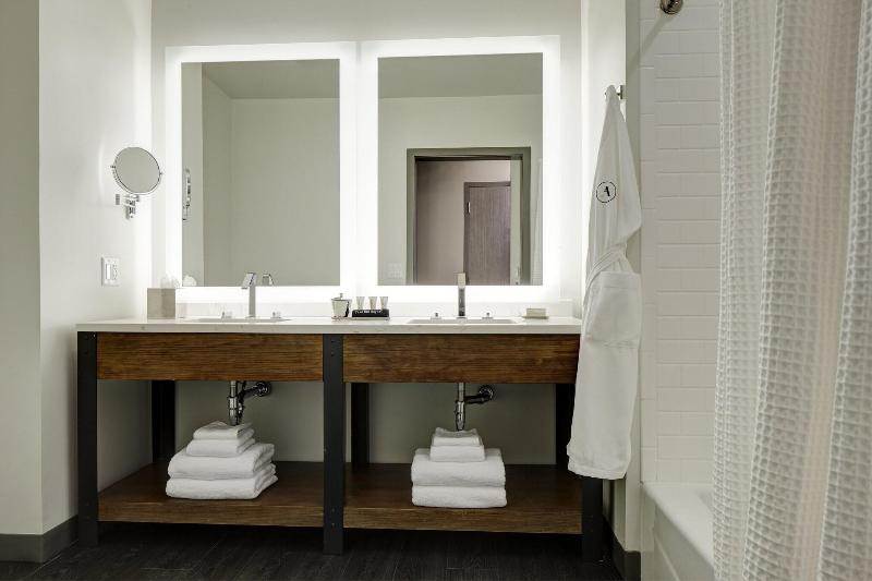 Archer Hotel Florham Park/Morristown image