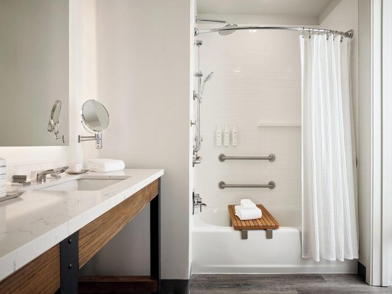 Archer Hotel Florham Park/Morristown image