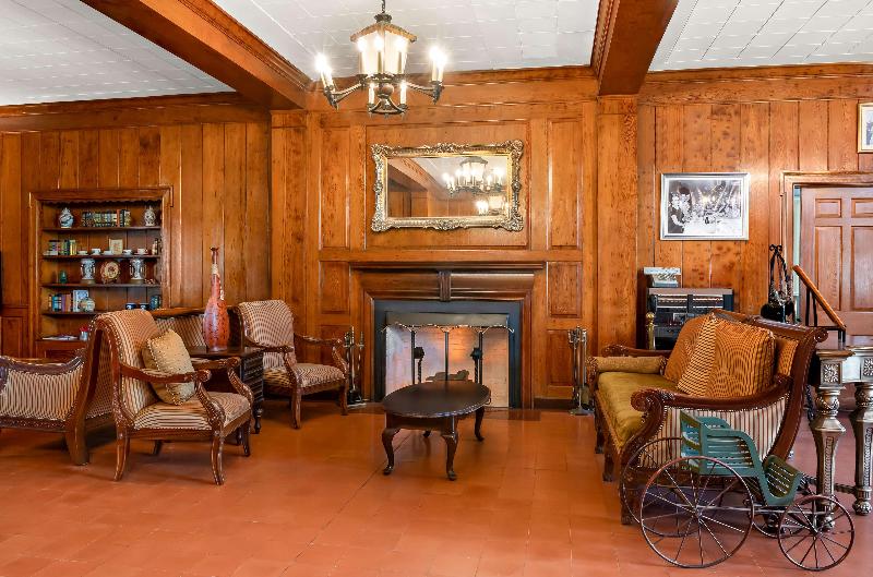 Americas Best Value Inn Historic Clewiston Inn image