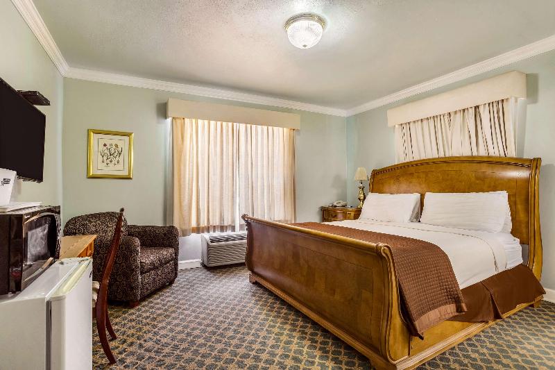 Americas Best Value Inn Historic Clewiston Inn image