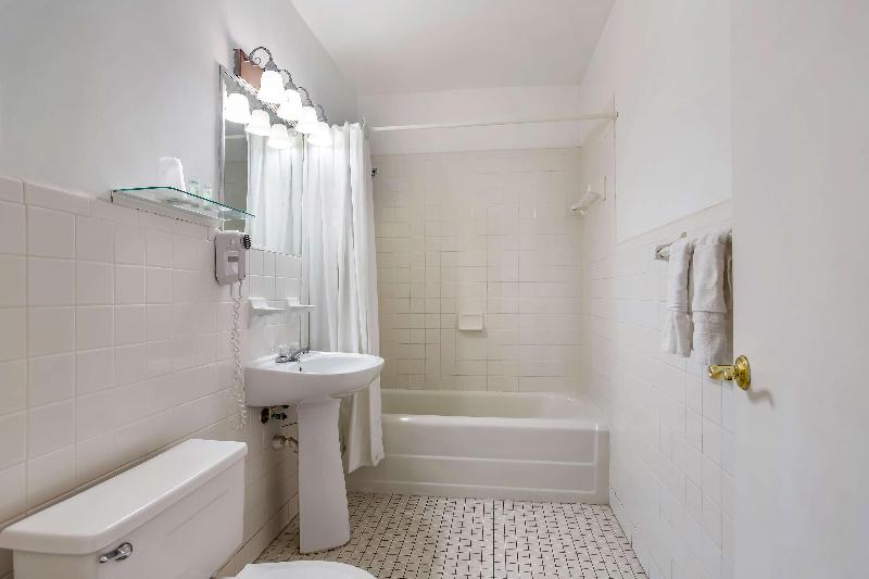 Americas Best Value Inn Historic Clewiston Inn image