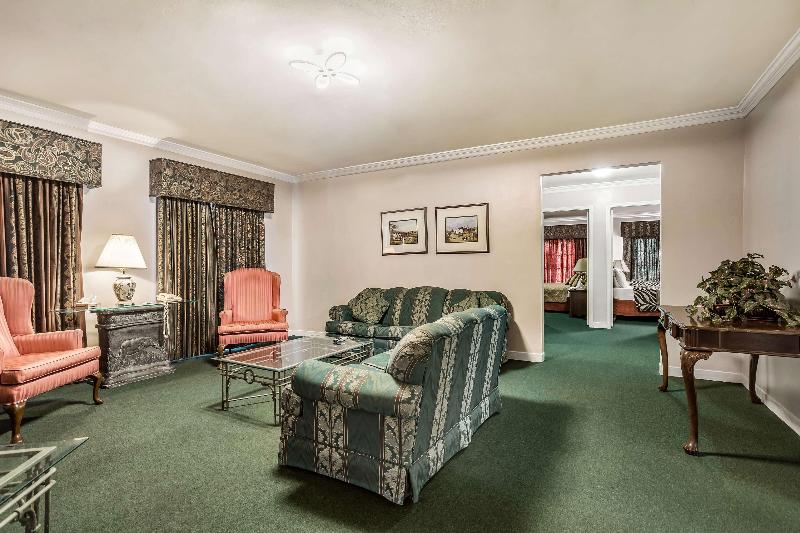 Americas Best Value Inn Historic Clewiston Inn image