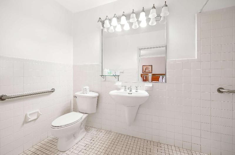 Americas Best Value Inn Historic Clewiston Inn image