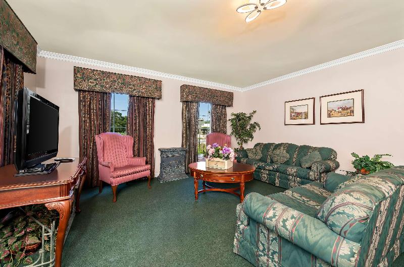 Americas Best Value Inn Historic Clewiston Inn image