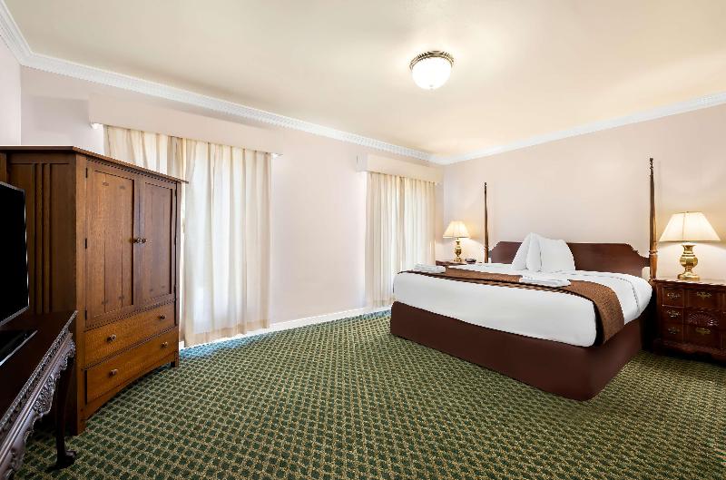 Americas Best Value Inn Historic Clewiston Inn image