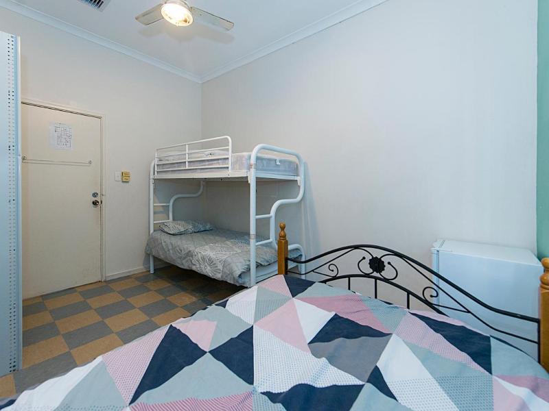 Victoria Park Lodge - Hostel image