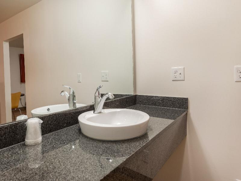 Motel 6 Greenville, SC image