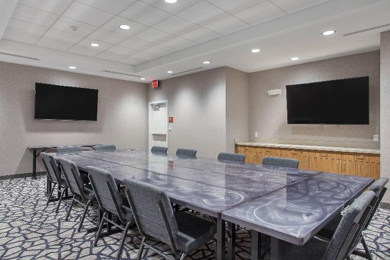 Towneplace Suites By Marriott Knoxville Oak Ridge image