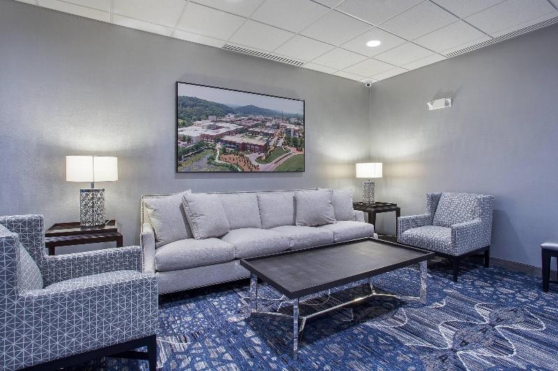 Towneplace Suites By Marriott Knoxville Oak Ridge image