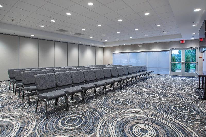 Towneplace Suites By Marriott Knoxville Oak Ridge image