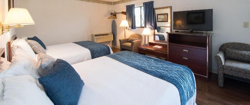 Highland Manor Inn image