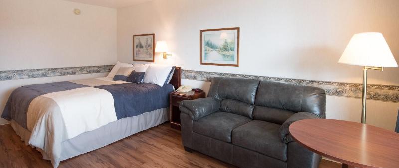 Highland Manor Inn image