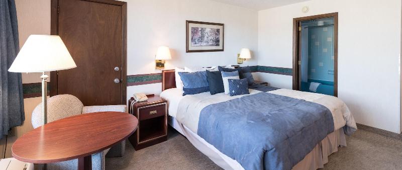 Highland Manor Inn image