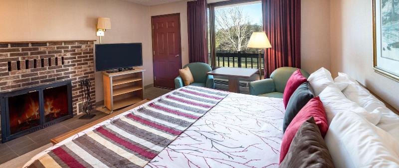 Highland Manor Inn image