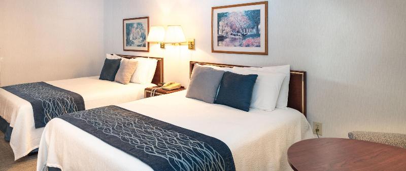 Highland Manor Inn image