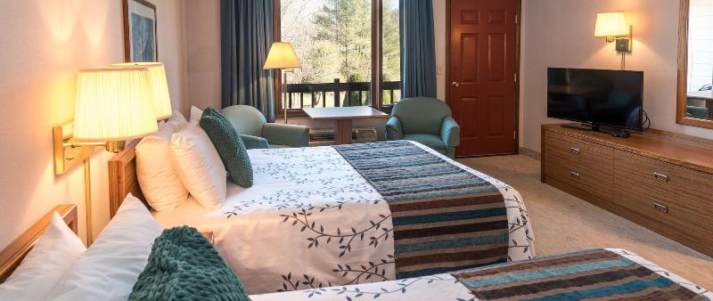 Highland Manor Inn image