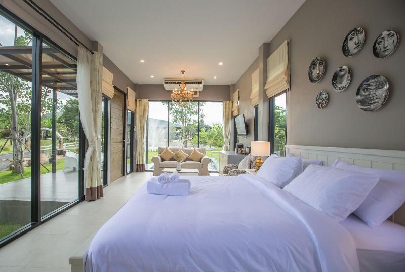Release Pool Villa Resort image