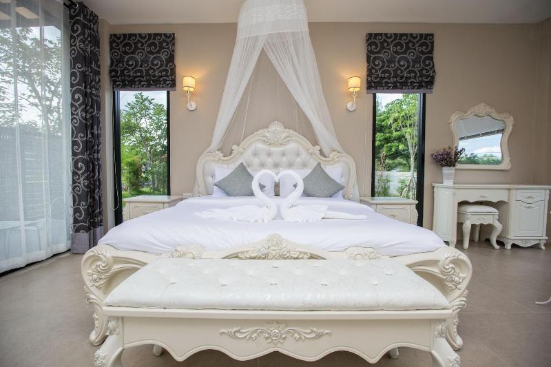 Release Pool Villa Resort image