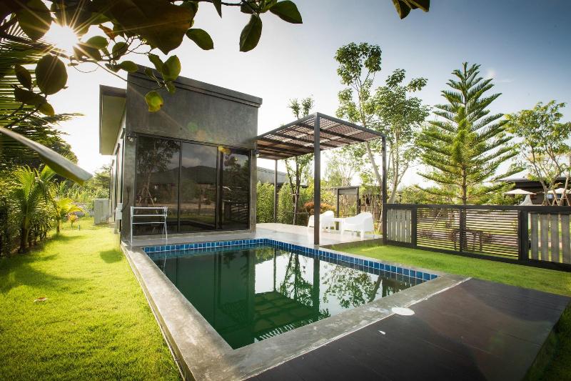 Release Pool Villa Resort image