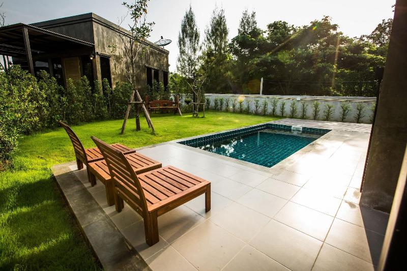 Release Pool Villa Resort image