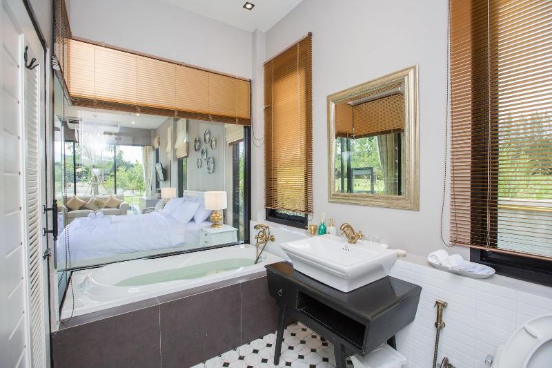 Release Pool Villa Resort image