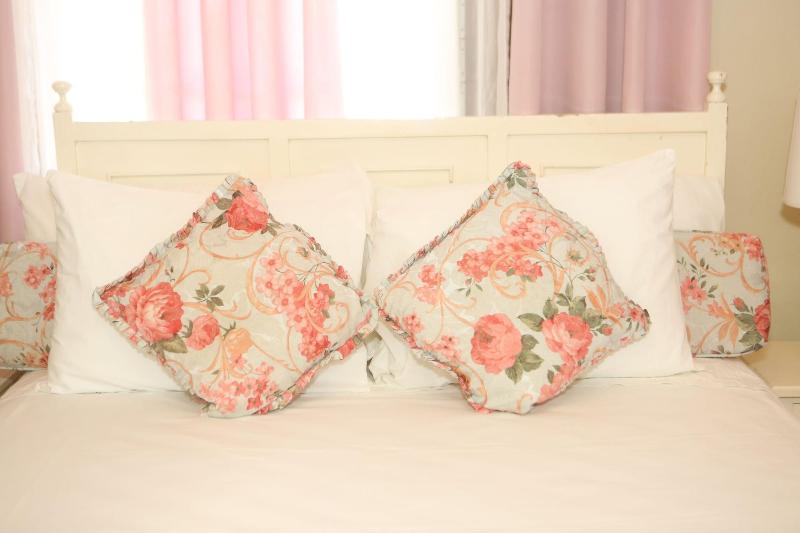 Silver Creek Resort image