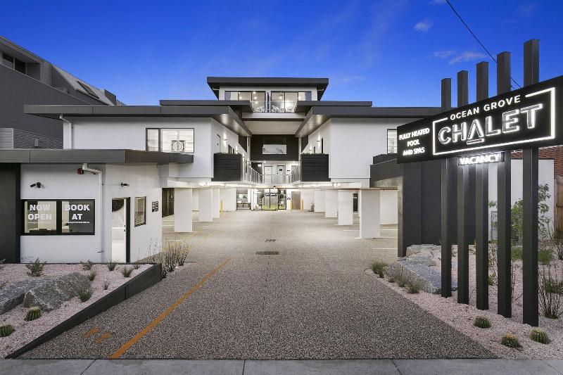 Ocean Grove Chalet image