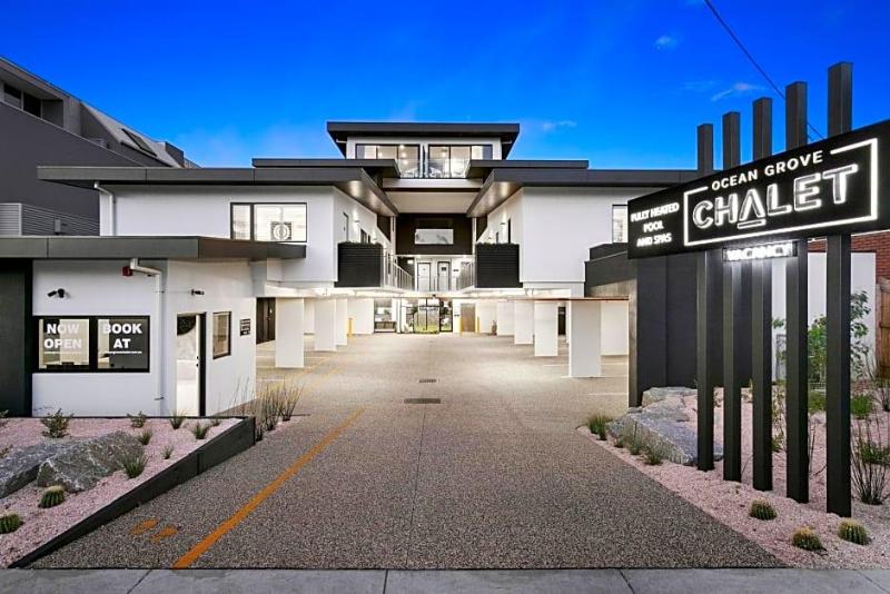 Ocean Grove Chalet image