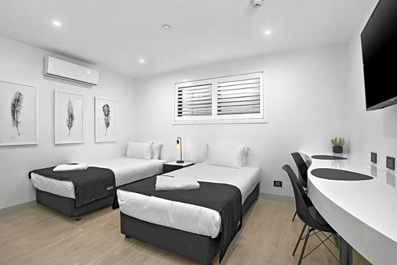 Ocean Grove Chalet image