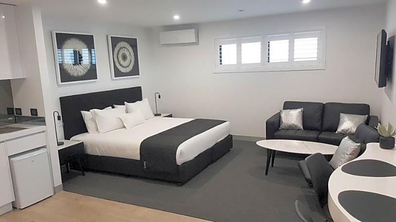 Ocean Grove Chalet image