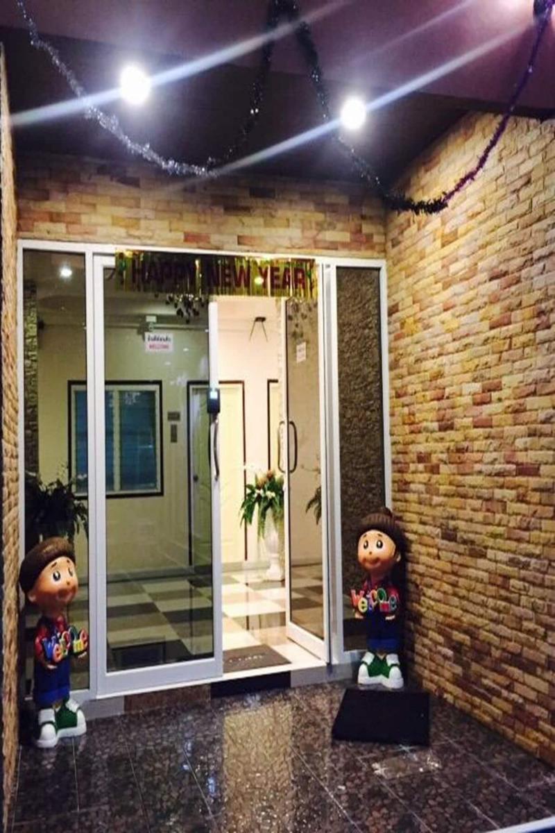 Thana Apartment image